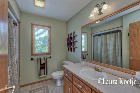 1069 Corvette Dr, Jenison, MI 49428 photo 37
