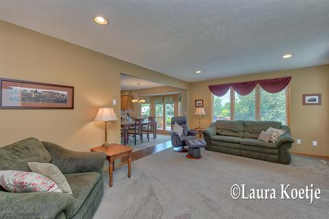 1069 Corvette Dr, Jenison, MI 49428 photo 12