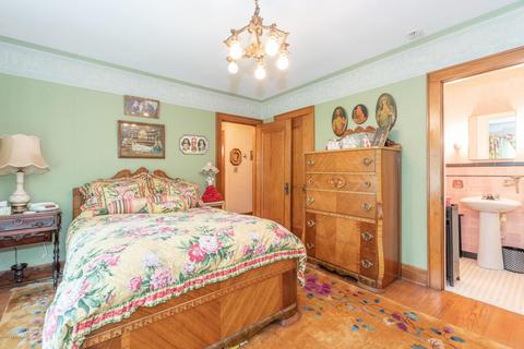 803 N Main St, Plainwell, MI 49080 photo 33