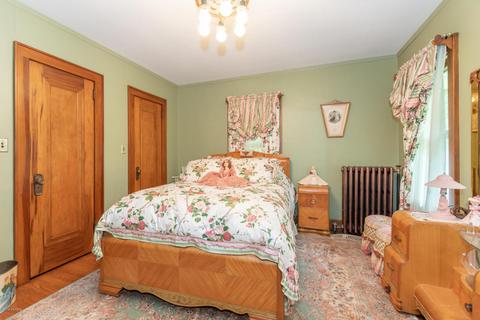803 N Main St, Plainwell, MI 49080 photo 24