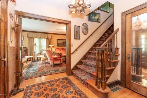 803 N Main St, Plainwell, MI 49080 photo 6