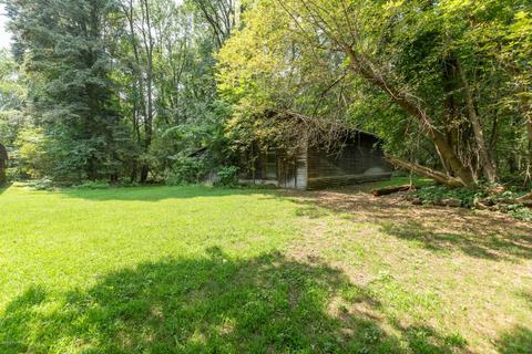 803 N Main St, Plainwell, MI 49080 photo 60