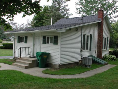 444 E Main St, Marcellus, MI 49067 photo 3