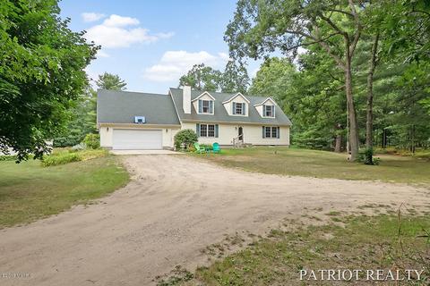 3583 E Shepherds Rdg, Grant, MI 49327 photo 2