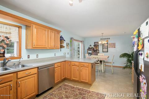 3583 E Shepherds Rdg, Grant, MI 49327 photo 16