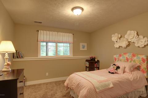 3244 Braeburn Ct #34, Jenison, MI 49428 photo 28
