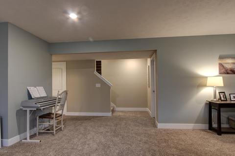 3244 Braeburn Ct #34, Jenison, MI 49428 photo 24