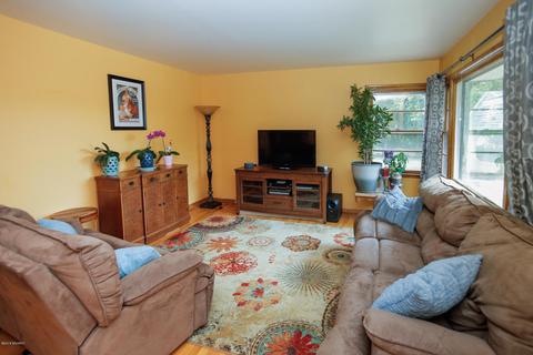 16613 Division Dr, Marshall, MI 49068 photo 3
