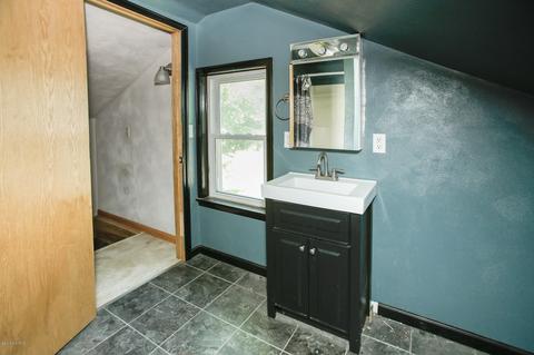 328 Mitchell St, Marshall, MI 49068 photo 12