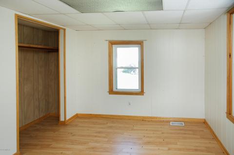 328 Mitchell St, Marshall, MI 49068 photo 10