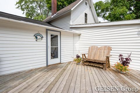 616 S Pleasant St, Belding, MI 48809 photo 15