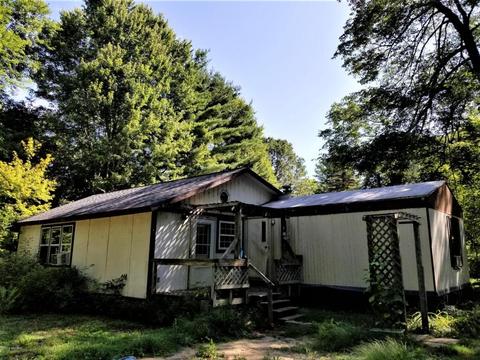 1127 S Bingham Ave, White Cloud, MI 49349 photo 1