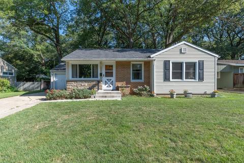 703 Parchmount, Parchment, MI 49004 photo 1