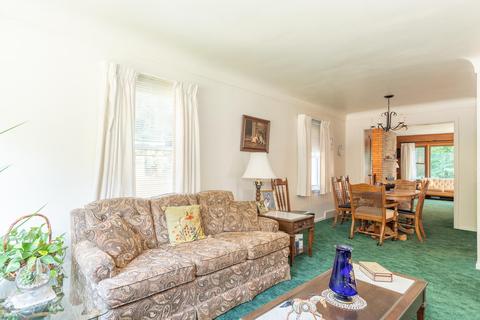 703 Parchmount, Parchment, MI 49004 photo 6
