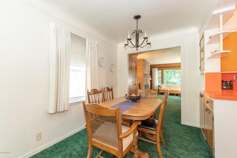 703 Parchmount, Parchment, MI 49004 photo 12