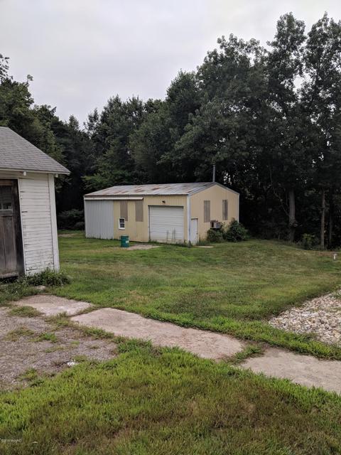 56907 Point Rd, Cassopolis, MI 49031 photo 3