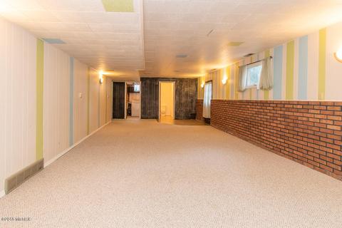 6138 Ormada Dr, Kalamazoo, MI 49048 photo 24
