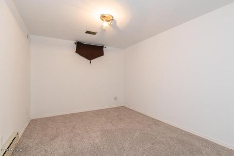 6138 Ormada Dr, Kalamazoo, MI 49048 photo 29