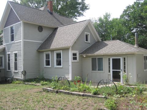 550 Merrick St, Belding, MI 48809 photo 3