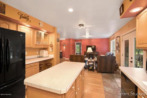4540 N Evergreen Dr, White Cloud, MI 49349 photo 11