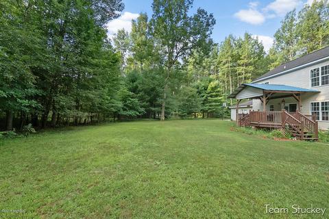 4540 N Evergreen Dr, White Cloud, MI 49349 photo 29