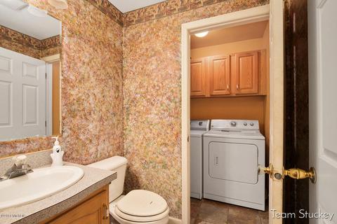 4540 N Evergreen Dr, White Cloud, MI 49349 photo 17