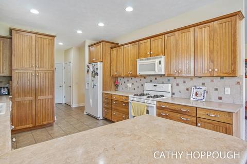 860 E Tuttle Rd, Ionia, MI 48846 photo 28