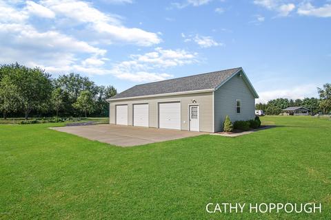860 E Tuttle Rd, Ionia, MI 48846 photo 23