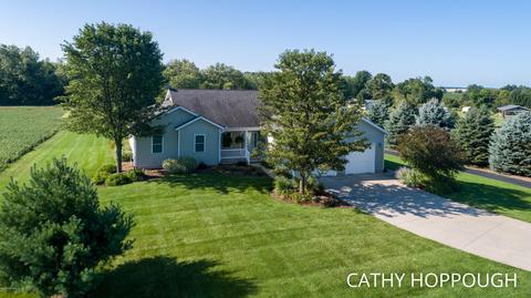 860 E Tuttle Rd, Ionia, MI 48846 photo 1