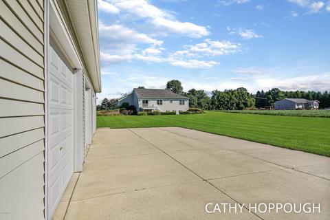 860 E Tuttle Rd, Ionia, MI 48846 photo 25