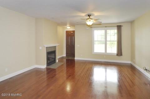 1133 Cathedral Pkwy, Marshall, MI 49068 photo 3