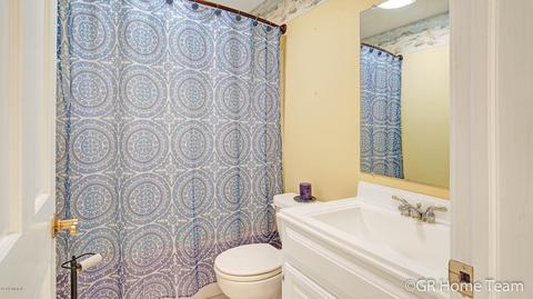 8700 Bailey Dr SE, Ada, MI 49301 photo 27
