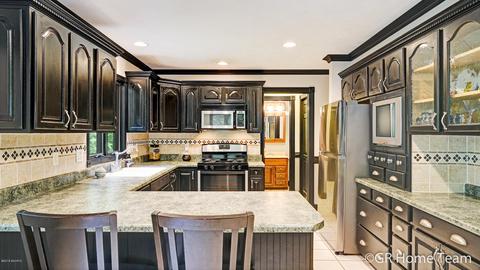 8700 Bailey Dr SE, Ada, MI 49301 photo 5