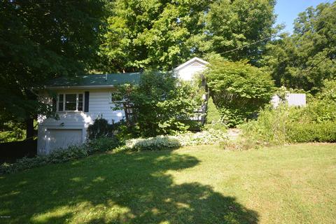 56020 Day Rd, Three Rivers, MI 49093 photo 3