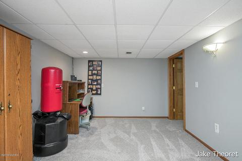 837 Morgan Dr, Belding, MI 48809 photo 20