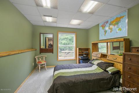 837 Morgan Dr, Belding, MI 48809 photo 21
