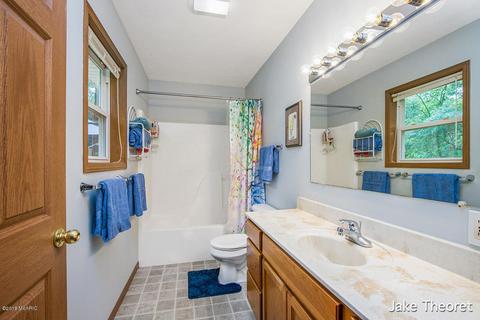 837 Morgan Dr, Belding, MI 48809 photo 14