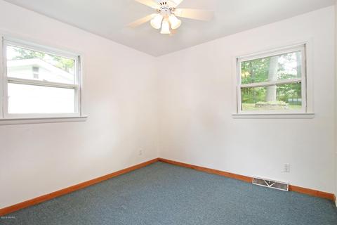 36 Pullin Dr, Gobles, MI 49055 photo 29