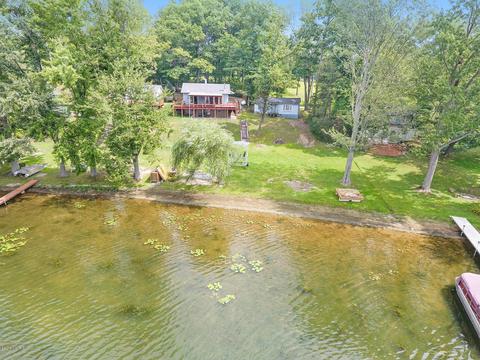 36 Pullin Dr, Gobles, MI 49055 photo 7