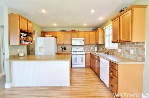 4275 Railside Dr, Dorr, MI 49323 photo 17