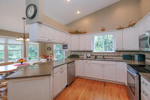 284 Doster Rd, Plainwell, MI 49080 photo 9