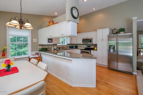 284 Doster Rd, Plainwell, MI 49080 photo 7