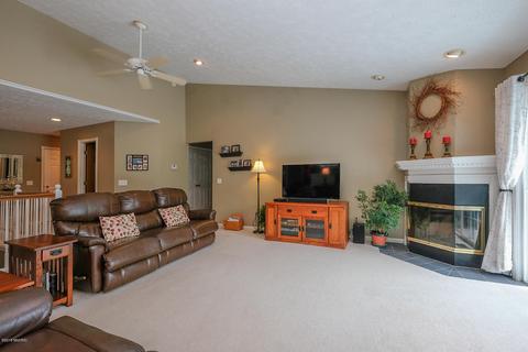 284 Doster Rd, Plainwell, MI 49080 photo 4