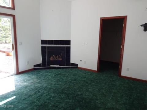 6100 E 52nd St, Newaygo, MI 49337 photo 16