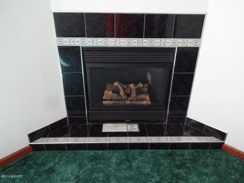 6100 E 52nd St, Newaygo, MI 49337 photo 17