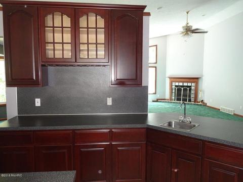 6100 E 52nd St, Newaygo, MI 49337 photo 14
