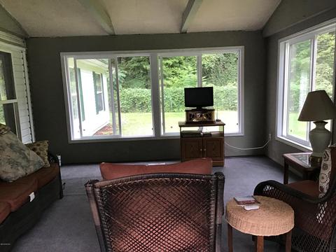 3735 W B Ave, Plainwell, MI 49080 photo 2