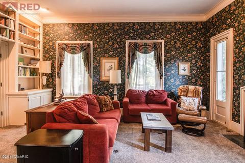 223 N Eagle St, Marshall, MI 49068 photo 7