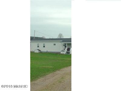 8624 Carpenter Rd, Reading, MI 49274 photo 1