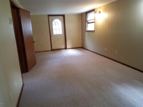 429 Warner St, Whitehall, MI 49461 photo 29